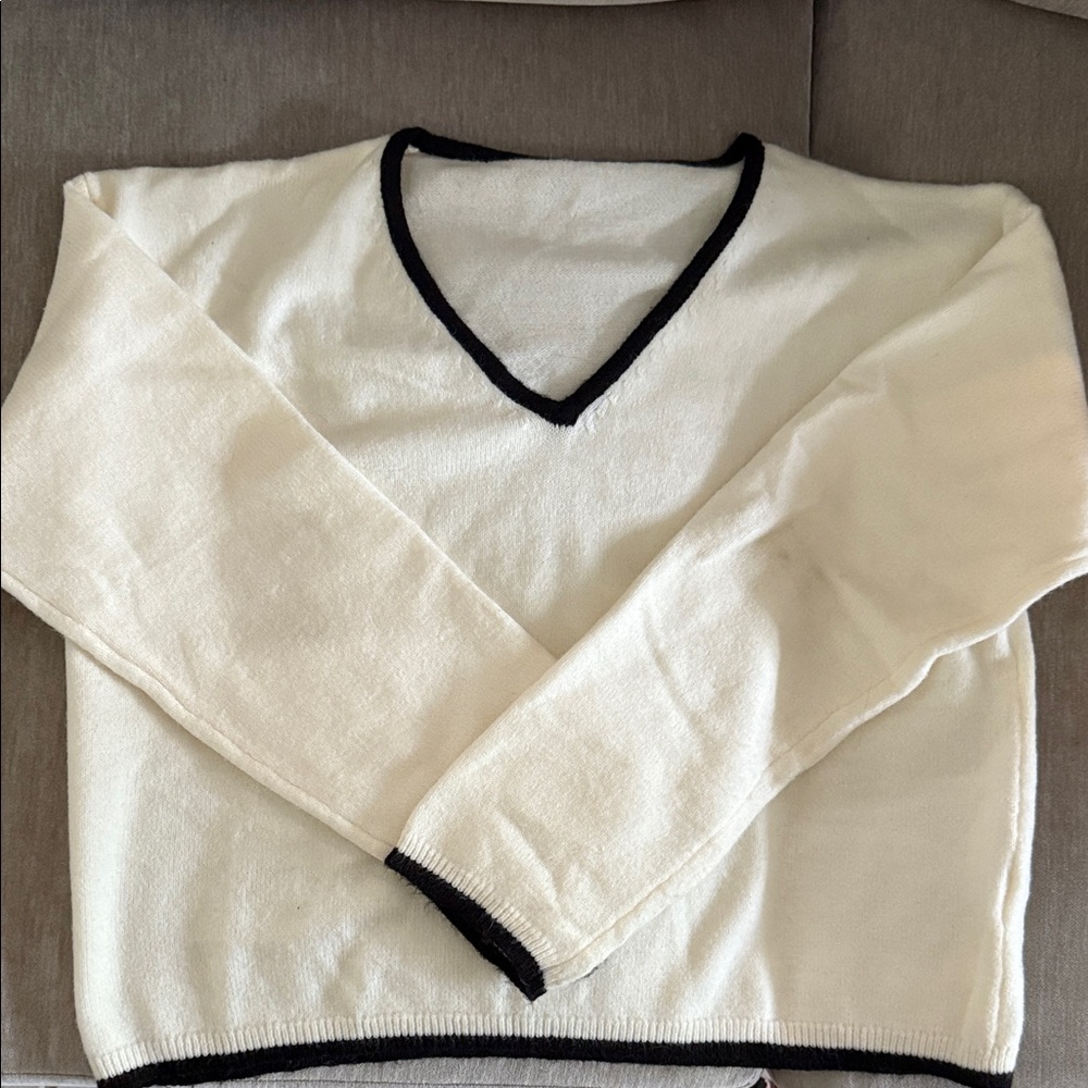Women’s Cream V-Neck Sweater with Black Trim